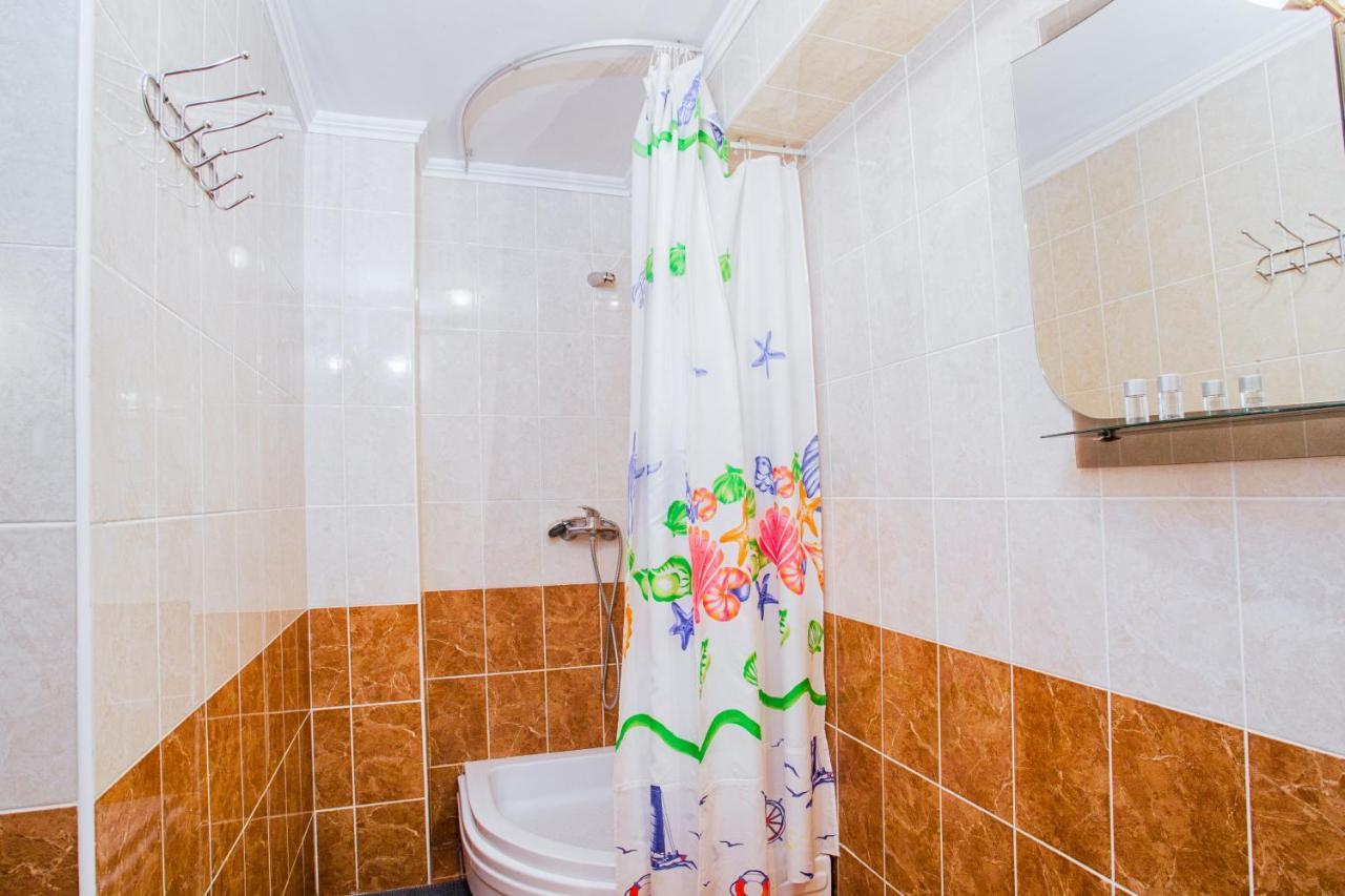 Institutul Muncii Otel Kişinev Dış mekan fotoğraf